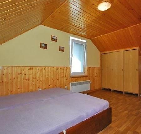 Villa Privát MRÁZIK Partizanska lupca Exterior foto